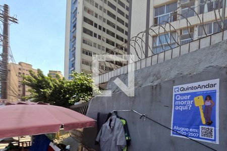 Plaquinha Quintoandar Instalada de apartamento para alugar com 1 quarto, 25m² em Itararé, Santos