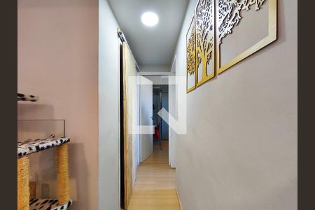 Corredor de apartamento à venda com 2 quartos, 60m² em Rocha, Rio de Janeiro