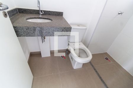 Banheiro de apartamento à venda com 1 quarto, 27m² em Perdizes, São Paulo