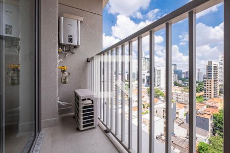 Studio - Varanda de kitnet/studio para alugar com 1 quarto, 30m² em Pinheiros, São Paulo