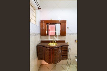 Banheiro de casa à venda com 3 quartos, 140m² em Taquaral, Campinas