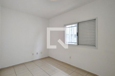 Quarto 1 de casa de condomínio para alugar com 4 quartos, 130m² em Canto do Forte, Praia Grande