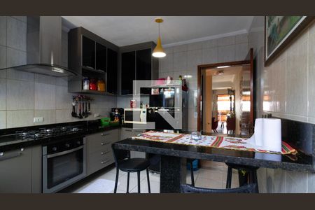 Cozinha de casa à venda com 3 quartos, 250m² em Parque Boturussu, São Paulo