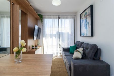 Sala de apartamento para alugar com 2 quartos, 42m² em Campo Belo, São Paulo