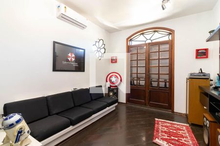 Sala de TV de casa para alugar com 4 quartos, 460m² em Jardim Franca, São Paulo