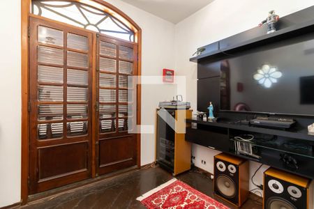 Sala de TV de casa para alugar com 4 quartos, 460m² em Jardim Franca, São Paulo