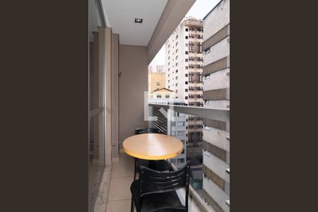 Varanda de kitnet/studio à venda com 0 quarto, 28m² em Consolação, São Paulo