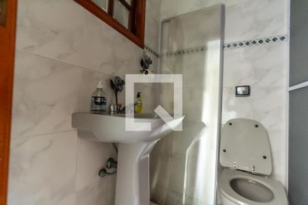 Banheiro da Garagem de casa à venda com 3 quartos, 225m² em Parque Terra Nova Ii, São Bernardo do Campo