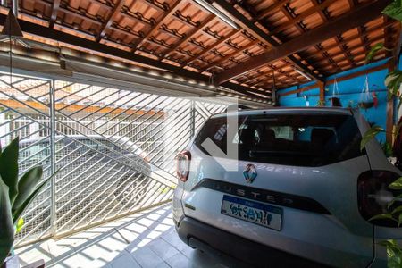 Garagem de casa à venda com 3 quartos, 248m² em Vila Galvão, Guarulhos