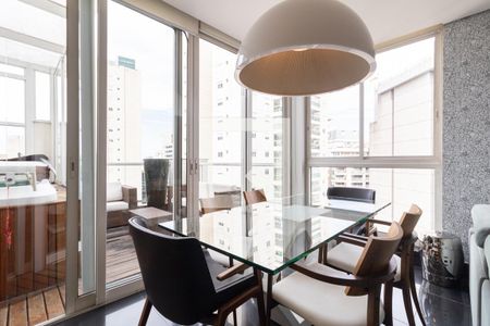 Sala de Jantar de apartamento à venda com 2 quartos, 102m² em Vila Olímpia, São Paulo