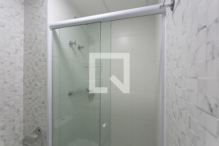 Banheiro de apartamento à venda com 1 quarto, 27m² em Vila Matilde, São Paulo