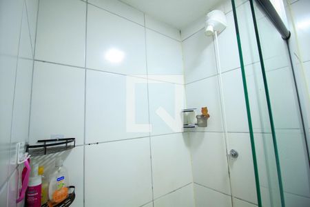 Banheiro de apartamento à venda com 2 quartos, 34m² em Canindé, São Paulo