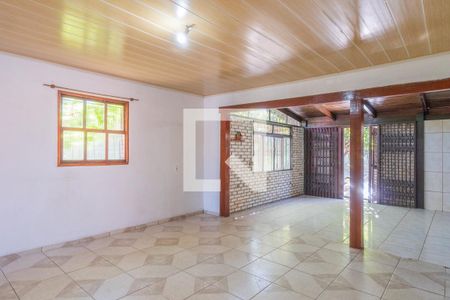 Cozinha de casa à venda com 4 quartos, 320m² em Vila Nova, Porto Alegre