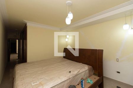 Quarto Suíte 1 de casa à venda com 3 quartos, 355m² em Vila Paiva, São Paulo