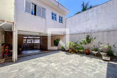 Garagem de casa à venda com 5 quartos, 411m² em Alto da Mooca, São Paulo
