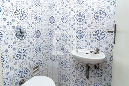 Lavabo de apartamento para alugar com 3 quartos, 120m² em Perdizes, São Paulo