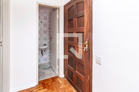 Lavabo de apartamento para alugar com 3 quartos, 120m² em Perdizes, São Paulo