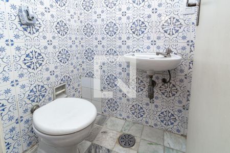 Lavabo de apartamento para alugar com 3 quartos, 120m² em Perdizes, São Paulo