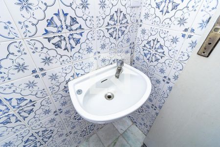 Lavabo de apartamento para alugar com 3 quartos, 120m² em Perdizes, São Paulo