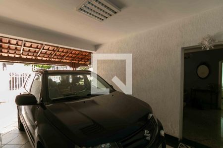 Garagem de casa à venda com 3 quartos, 280m² em Planalto, Belo Horizonte