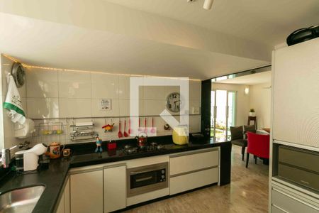 Cozinha de casa à venda com 3 quartos, 280m² em Planalto, Belo Horizonte