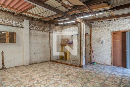 Garagem de casa à venda com 3 quartos, 200m² em São José, Porto Alegre