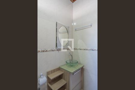 Banheiro do Quarto 2 de casa à venda com 3 quartos, 200m² em São José, Porto Alegre