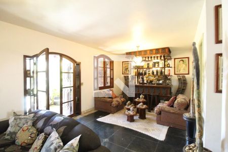 Sala de casa de condomínio à venda com 3 quartos, 307m² em Pechincha, Rio de Janeiro