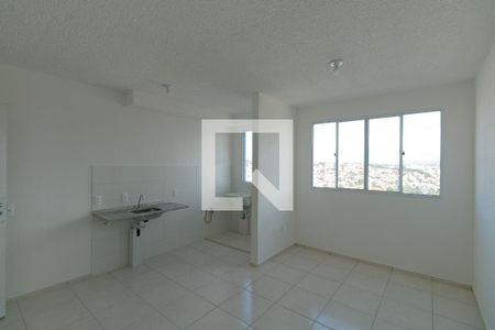 Sala de apartamento para alugar com 2 quartos, 43m² em Mantiqueira, Belo Horizonte