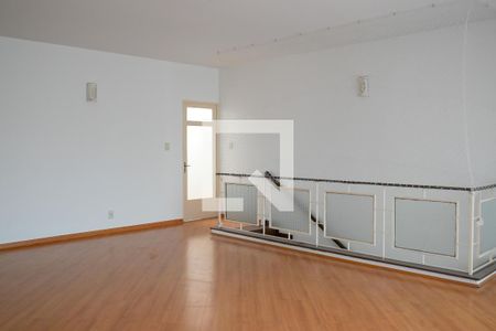 Sala de casa para alugar com 3 quartos, 120m² em Sacomã, São Paulo