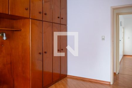 Quarto 2 de casa para alugar com 3 quartos, 120m² em Sacomã, São Paulo