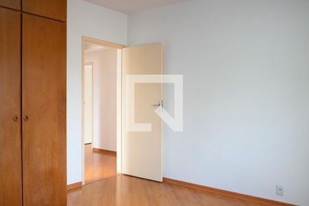 Quarto 1 de casa para alugar com 3 quartos, 120m² em Sacomã, São Paulo