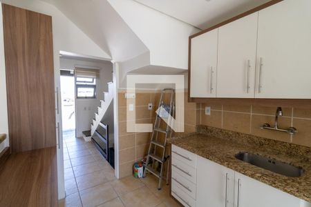Cozinha de casa de condomínio à venda com 3 quartos, 140m² em Aberta dos Morros, Porto Alegre
