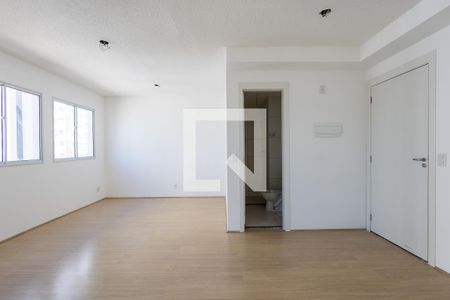 Sala / Quarto / Cozinha de apartamento para alugar com 1 quarto, 32m² em Santo Cristo, Rio de Janeiro