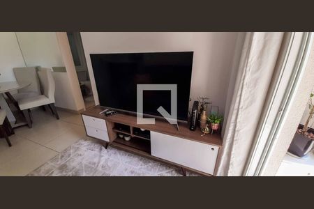 Sala de apartamento para alugar com 2 quartos, 51m² em Umuarama, Osasco