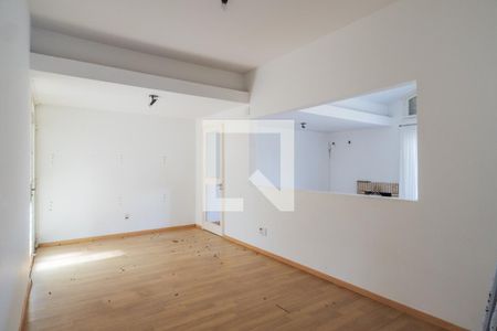Sala de casa à venda com 3 quartos, 175m² em Vila Assunção, Porto Alegre