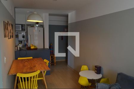 Sala de apartamento à venda com 3 quartos, 65m² em Pechincha, Rio de Janeiro