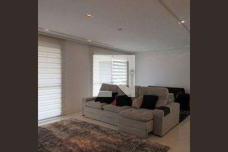 Apartamento à venda com 3 quartos, 194m² em Vila Suzana, São Paulo