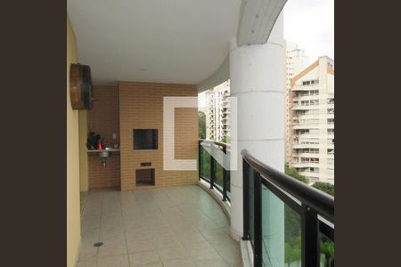 Apartamento à venda com 3 quartos, 194m² em Vila Suzana, São Paulo
