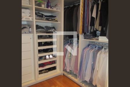 Apartamento à venda com 3 quartos, 194m² em Vila Suzana, São Paulo