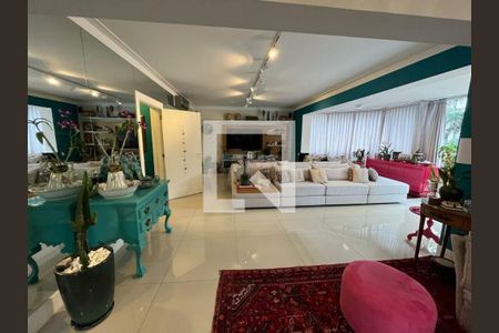 Apartamento à venda com 4 quartos, 260m² em Jardim Fonte do Morumbi, São Paulo