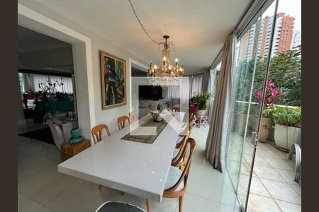 Apartamento à venda com 4 quartos, 260m² em Jardim Fonte do Morumbi, São Paulo