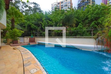 Casa à venda com 4 quartos, 780m² em Fazenda Morumbi, São Paulo