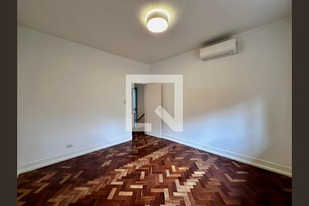 Quarto 1 de casa à venda com 4 quartos, 490m² em Santo Amaro, São Paulo