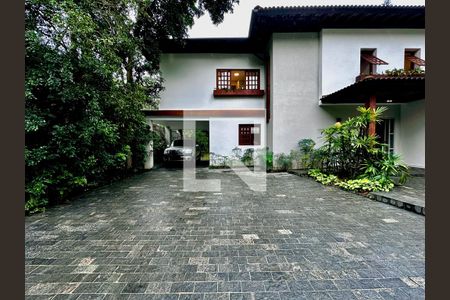 Garagem de casa à venda com 4 quartos, 490m² em Santo Amaro, São Paulo