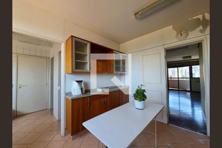 Apartamento à venda com 3 quartos, 140m² em Morumbi, São Paulo