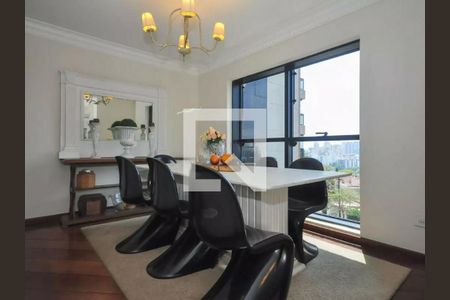 Apartamento à venda com 4 quartos, 190m² em Vila Sonia, São Paulo