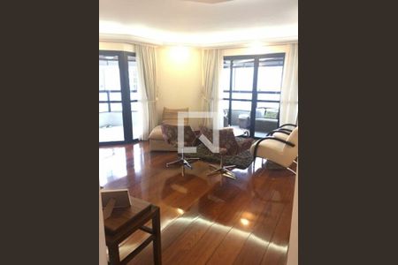 Apartamento à venda com 3 quartos, 241m² em Vila Suzana, São Paulo