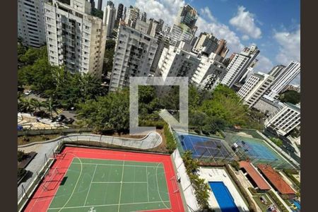 Apartamento à venda com 3 quartos, 120m² em Vila Suzana, São Paulo