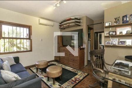 Casa à venda com 4 quartos, 380m² em Jardim Panorama, São Paulo